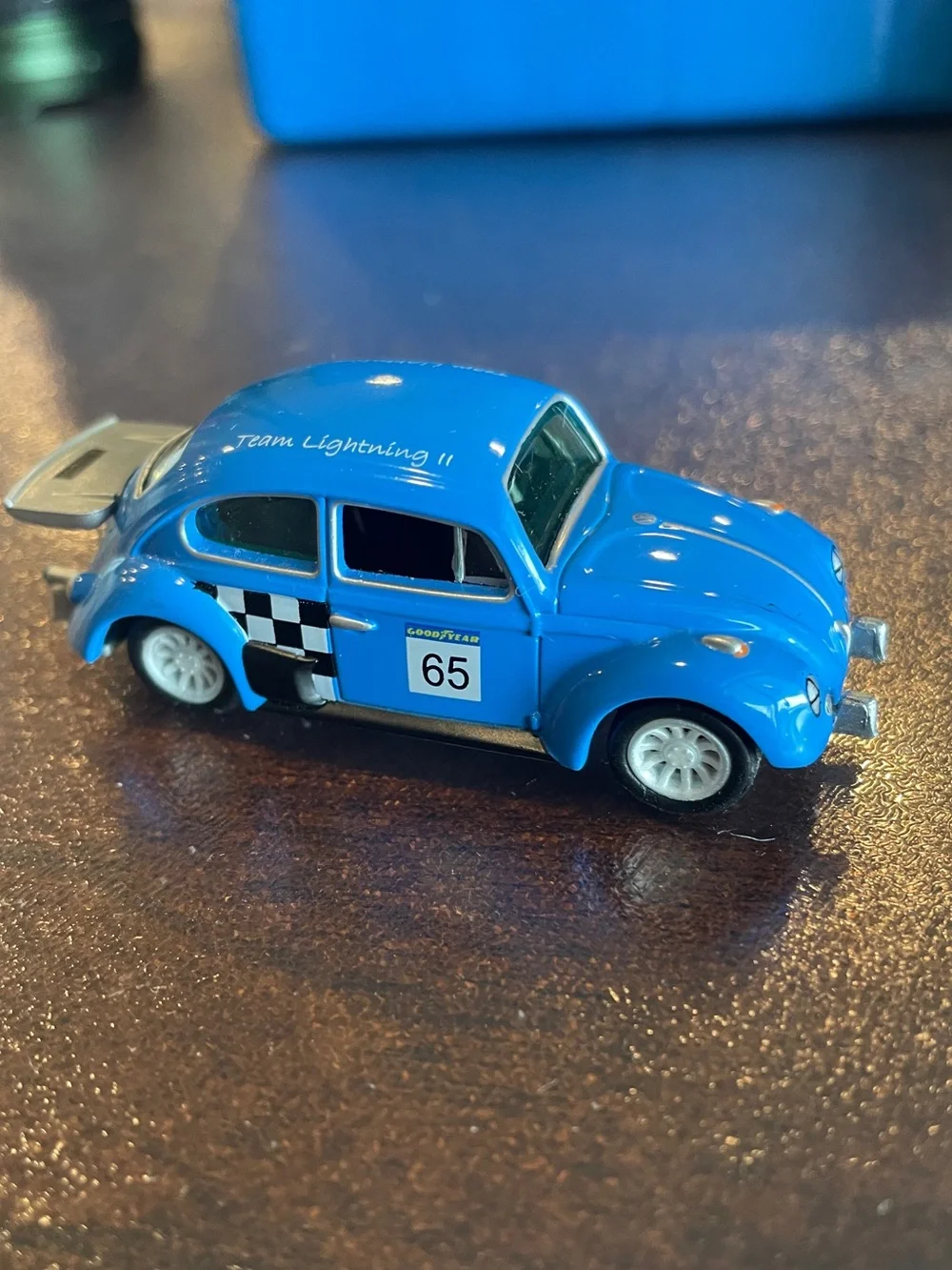 1965 VW Volkswagen Rally Racing Beetle Bug 1/64 Scale Johnny Lighting
